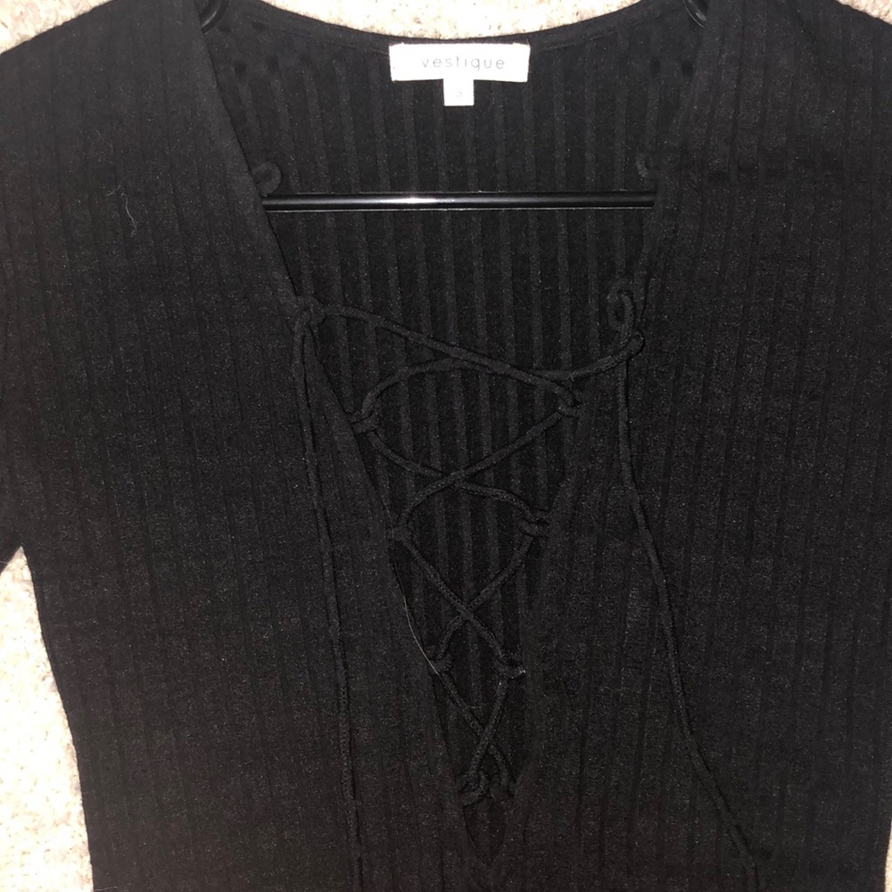 Vestique Black Bodysuit